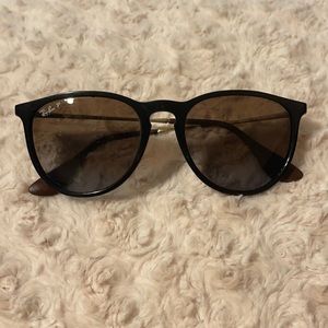 Ray ban. Polarized. Erica. Used!!!!
